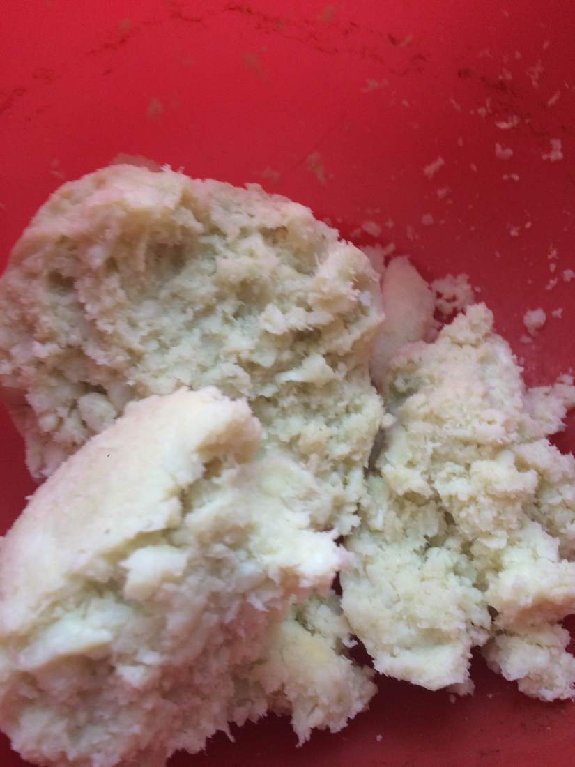 The nearly dry riced cauliflower 